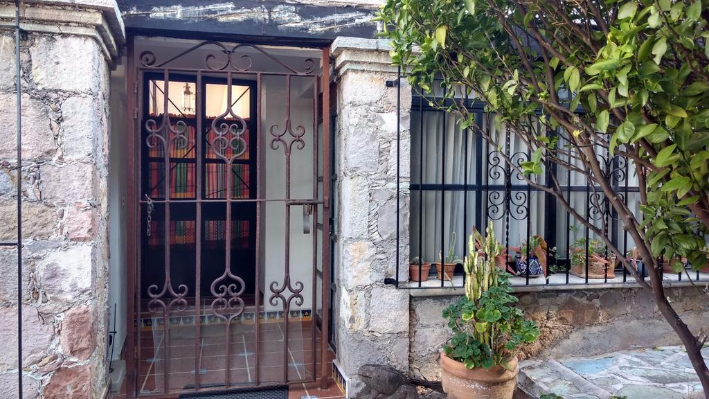 Casa Num 11 - Arquitectos