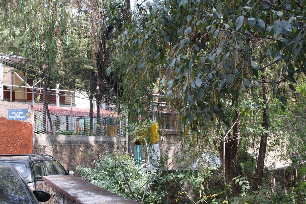 Pensión Casa Num 11 - Arquitectos